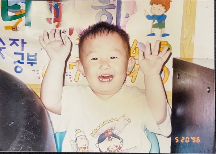 어린 시절 민재